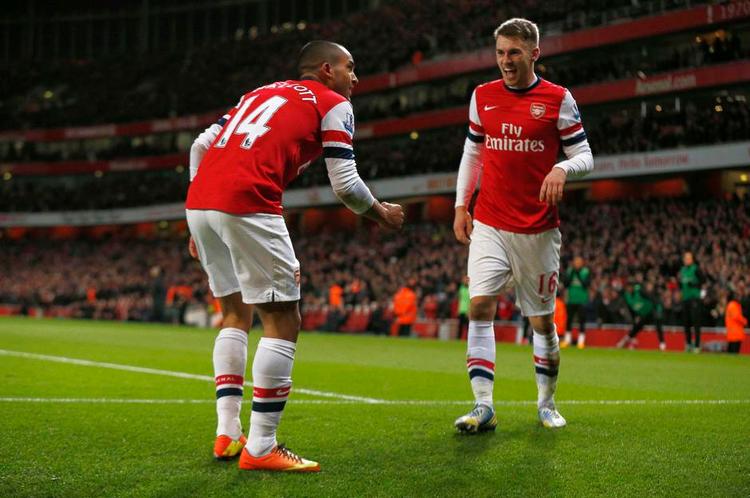tophold. Theo Walcott (tv) og Aaron Ramsey har været i storform for Arsenal i efteråret. 