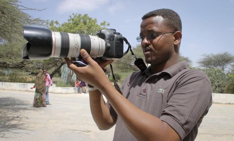 Pressefrihed. Den somaliske journalist Mohamed Mohamud er en af de i alt 108 journalister, der i 2013 blev dræbt i forsøget på at gøre deres arbejde. 
