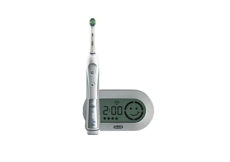 Højhastighed. Eltandbørsten fra Oral-B har en høj børstehastighed, der er med til at fjerne plak. 