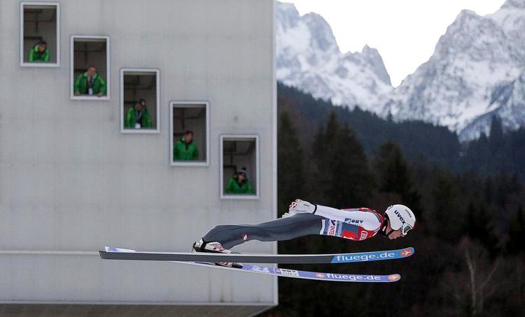 Overraskelse. Den unge østriger er med kometagtig hastighed hoppet frem i hierarkiet. 