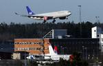 Drilleri. Eller tilfælde? Norwegian har store problemer med sine Dreamliner-fly, og samtidig promoverer SAS sine pålidelige fly. 