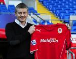 Ny. Solskjær ankommer til Wales med frisk pokalsucces fra Norge. Her vandt han den norske Cup med Molde. 