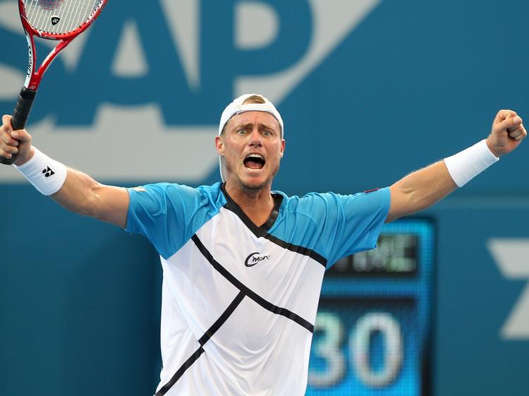 Finalist. Hewitt er blot nummer 60 på ranglisten, hvor Federer er nummer 6. 