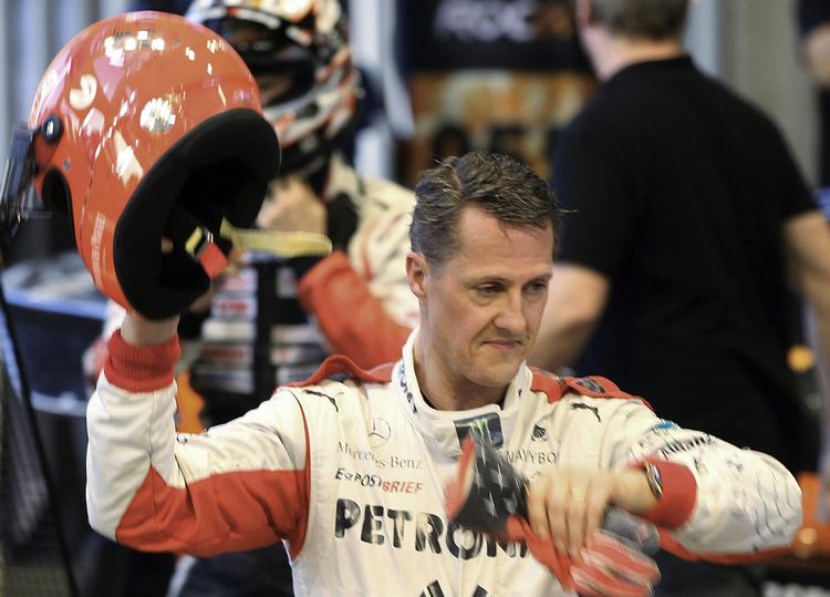 Liv. Michael Schumacher kom alvorligt til skade på en skitur for en uge siden. Hvor vidt, hans hjerne har taget skade, vides endnu ikke. 