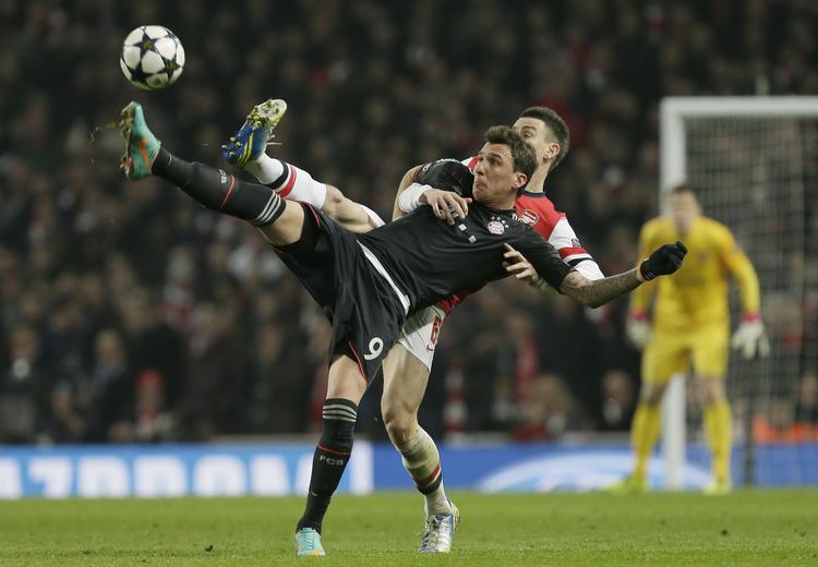 overskud. Den stærke kroat fra Bayern München, Mario Mandzukic (forrest), kan være på vej til Premier League. 