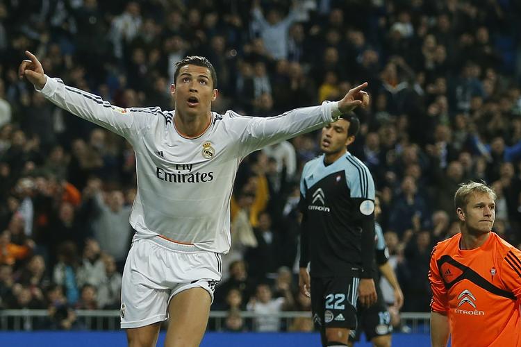 Målfarlig. Real Madrids Cristiano Ronaldo scorede to gange på ti minutter i aftenens kamp. 