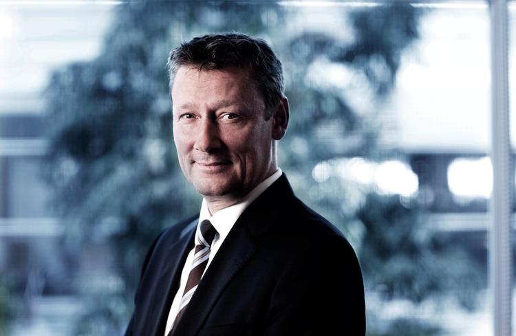 fremad. Danske Banks chef for privatkunderne, Thomas Mitchell, mener, at banken er på rette vej med en række nye initiativer. 