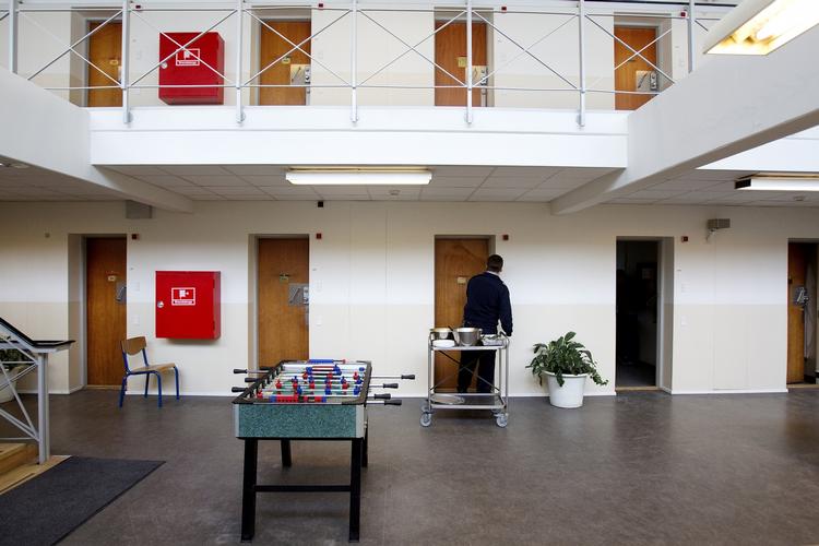Undersøgelse. Udbredelsen af psykiatriske lidelser skal også undersøges i andre arresthuse og fængsler, siger DF og EL. Blandt andet her i Arresthuset i Køge. 