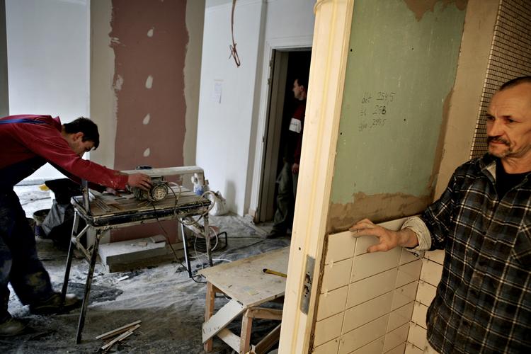 Motivation: Man er nødt til at anerkende, at hvis jobmuligheden f.eks. er et hårdt og ensformigt ufaglært arbejde, så må man forvente, at der for mange personer initialt skal være en vis løngevinst ved at tage jobbet, siger cheføkonom i Cepos.. 