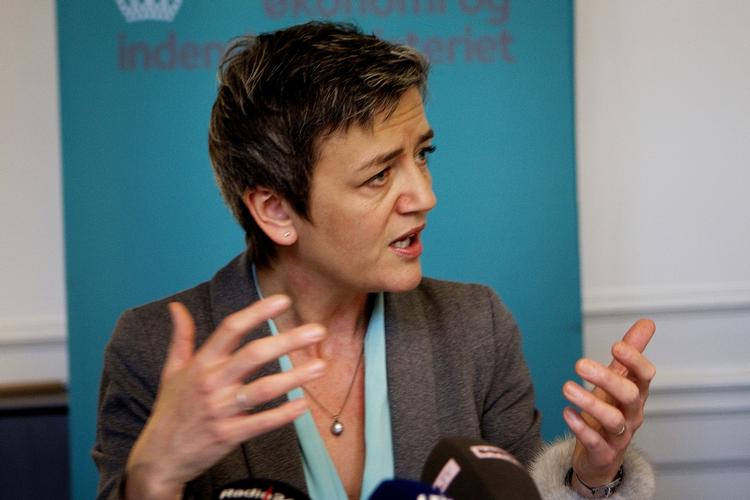 Samfundsdebat. Når folk kommer til Danmark, bidrager de til det danske samfund, påpeger Magrethe Vestager. 