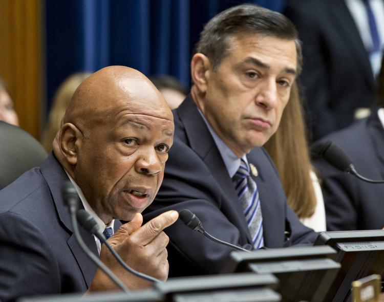 RIG. Republikaneren Darrell Issa (th) er det rigeste medlem af Kongressen i USA. 