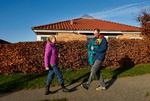 Venteliste. Jan og Gitte Lidballe har i halvandet år ventet på en lillebror til Jonathan. Nu er de sammen med hundreder af andre ansøgere kastet ud i ny usikkerhed. 