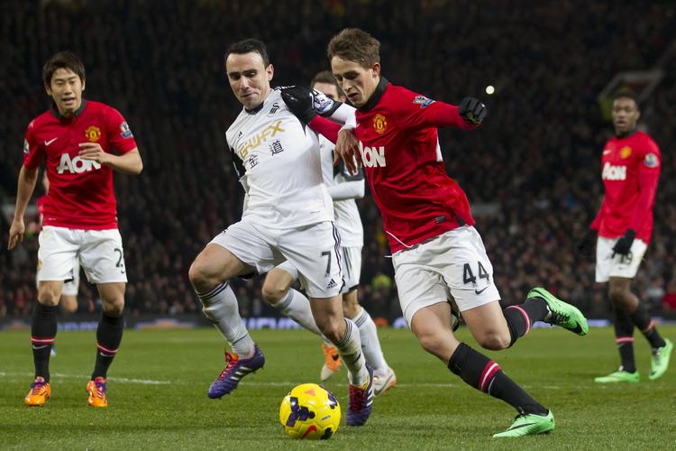 BESEJRET. Efter nederlaget til Manchester United har Swansea tre point ned til nedrykningsstregen. 