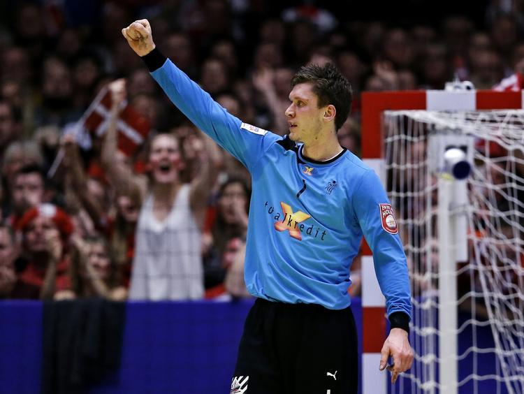 Landin! Danmarks målmand var i hopla i Herning. 