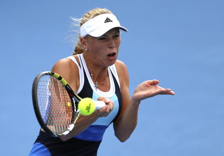 stilændring. Caroline Wozniacki kommer sandsynligvis ikke til at ændre sit taktiske oplæg under Australian Open. Men hun er begyndt at træne på en mere aggressiv stil. 