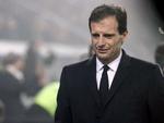 Exit. Massimiliano Allegri og AC Milan er skidt kørend ei Serie A, men er til gengæld blandet de sidste 16 i Champions League. 