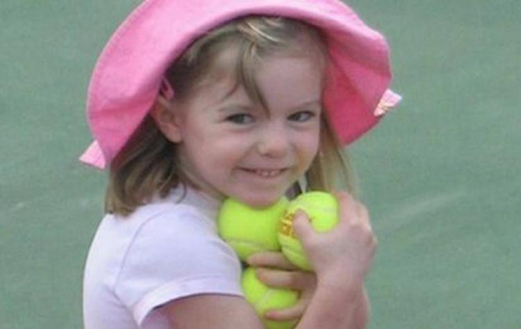 Anholdelser. Britisk politi har kontaktet portugisisk politi med henblik på at få lov at foretage de første anholdelser i sagen om den forsvundne Madeleine McCann. Den britiske pige forsvandt i 2007, da hun var på ferie med sine forældre i den portugisiske badeby Praia da Luz. 