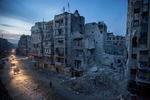 kollaps. Forfaldet i Syrien, her i Aleppo, er de sidste tre år foregået i høj fart. Det er én af forklaringerne på den opblomstrede narkoproduktion, der er enkel og egnet til en krigsøkonomi som Syriens. 