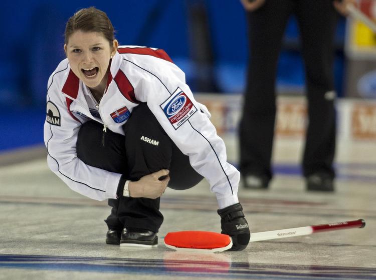 Fanebærer. Kaptajnen på det danske curling-landshold, Lene Hansen, skal bære fanen ved åbningen af vinter-OL. 