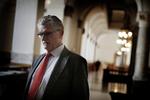 Ærgerligt. Folketingets formand Mogens Lykketoft (S) er enig i, at mediedækningen af Christiansborg er blevet mere overfladisk og fragmenteret. 
