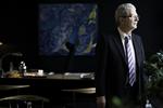 Slut. Udenrigsministeren lover, at man vil forsøge at finde andre og nye måder at samarbejde med de lande, hvor man lukker ambassader. 