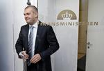 AFVISNING. Der var ikke nogen dansk pensionskasse, der gav et bedre bud på Dong end amerikanske Goldman Sachs, siger finansminister Bjarne Corydon. 