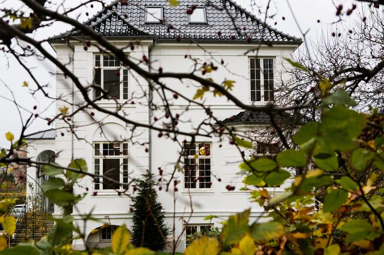 rentefrit. Pensionister med friværdi skal kunne låne i huset uden at betale renter løbende, mener Ældre Sagen. 