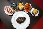 Bøf.  MASH udvider nu restauranten i Skovriderkroen, så man fremover kan huse 100 gæster. 