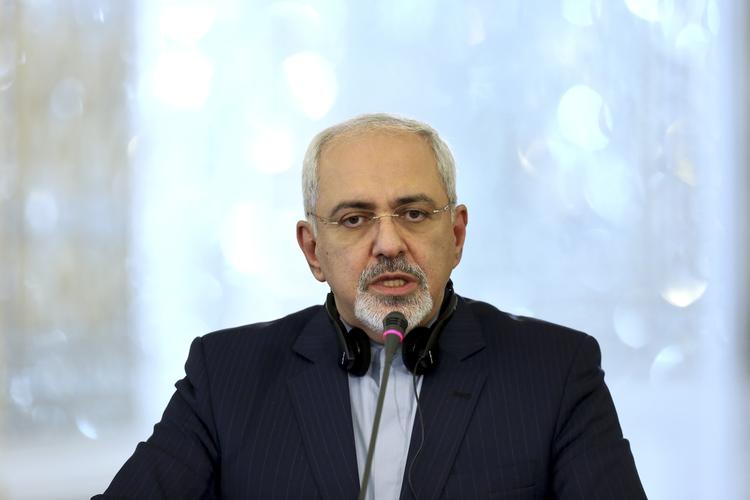 Udelukket. Den iranske udenrigsminister, Javad Zarif, må erkende, at landet alligevel ikke bliver inviteret med til fredskonference. 