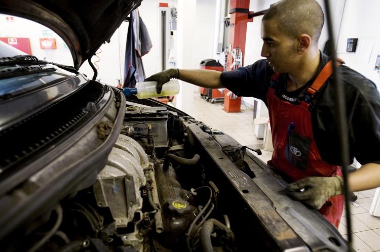 service. En undersøgelse fra Forbrugerstyrelsen viser, at der er stor forskel på, hvor ofte de enkelte bilmærker må en tur forbi bilmekanikeren. 