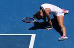 Nederlag. Simona Halep løb adskillige gange forgæves efter Cibulkovas velplacerede og hårde slag. 