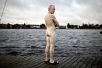 DEFINITION. Hvornår er man egentlig rigtig nøgen? Spørger motionsredaktøren. 