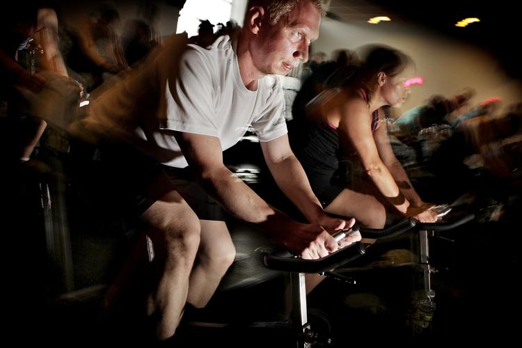 Fitness. Nutramino henvender sig bredt til folk, der dyrker motion. Bemærk, at personerne på billedet ikke har noget  med sagen at gøre. 