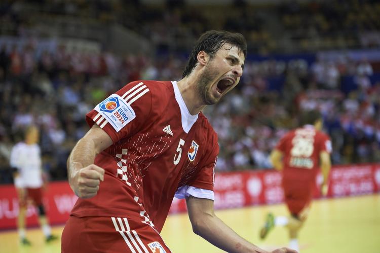 SEMIFINALIST. Seks mål af Domagoj Duvnjak var med til at sende Kroatien i semifinalen. 
