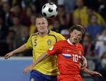 skifte. Fredrik Stoor (tv) har fået 11 landskampe for Sverige. 