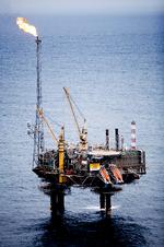 Salgsplan. På trods af de mange indsigelser ventes salget af 19 procent af Dong til Goldman Sachs at blive vedtaget af forligspartierne på torsdag. 