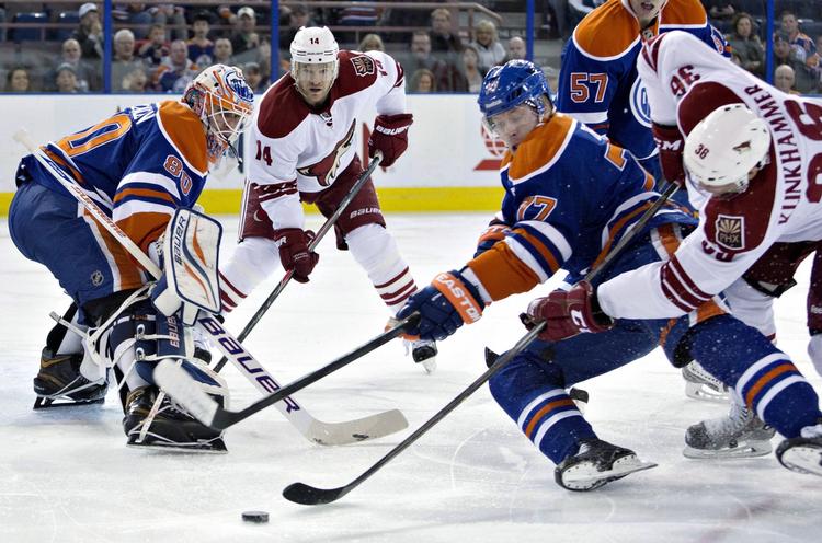 4-3. Phoenix Coyotes kom hurtigt foran 4-0 mod  Edmonton Oilers, men var ved at smide sejren. 