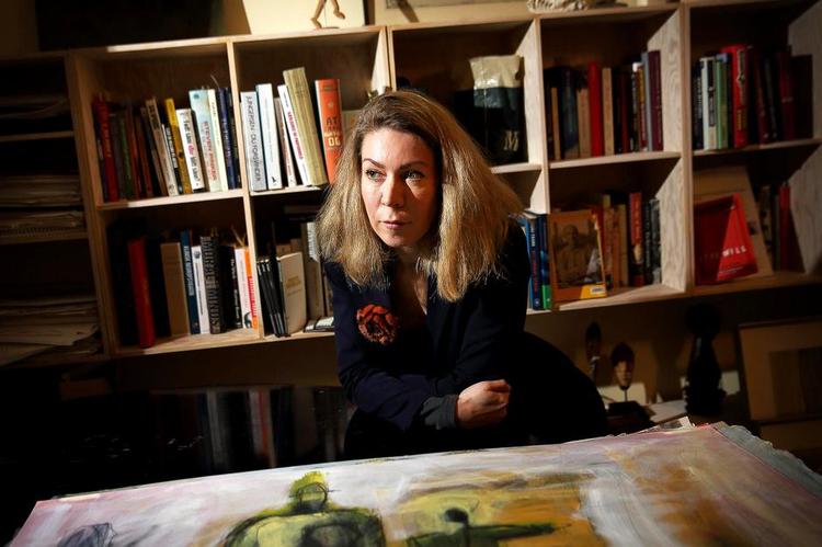 Virke. Lone Frank er 47 år og bl.a. neurobiolog og forfatter. 