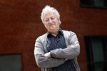 Ny. Hans Hauge træder ind i Statens Kunstfonds Legatudvalg for Litteratur. Her sidder i forvejen fire forfattere og en oversætter. 