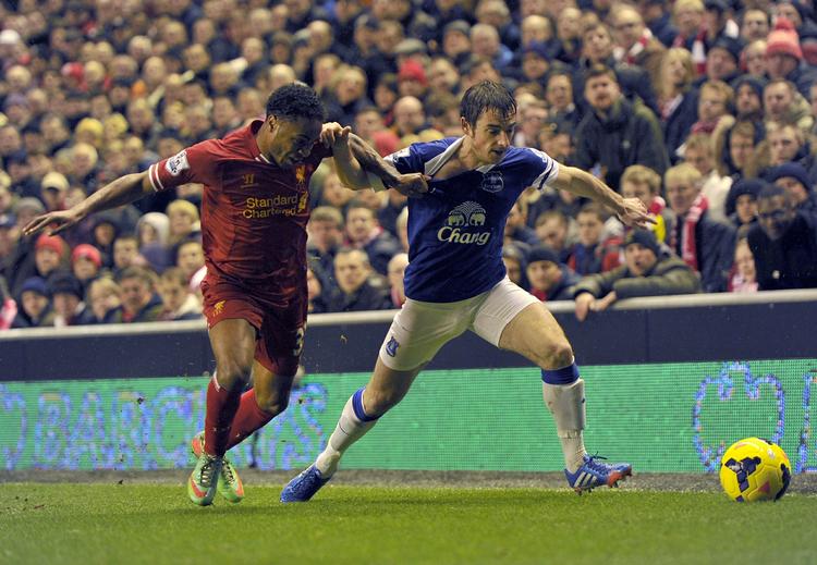4-0. Et skadesplaget Everton-mandskab kunne ikke stille meget op over for et sprudlende Liverpool-hold i lokalopgøret. 