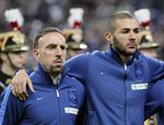 ANKLAGET. Mens Franck Ribery (tv.) erkender at have haft sex med den mindreårige, nægter Karim Benzema (th.). 