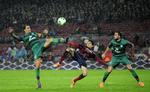 pokalkamp. FC Barcelona er videre til semifinalen i den spanske pokalturnering efter en regnvåd forestilling på hjemmebanen  Camp Nou. 