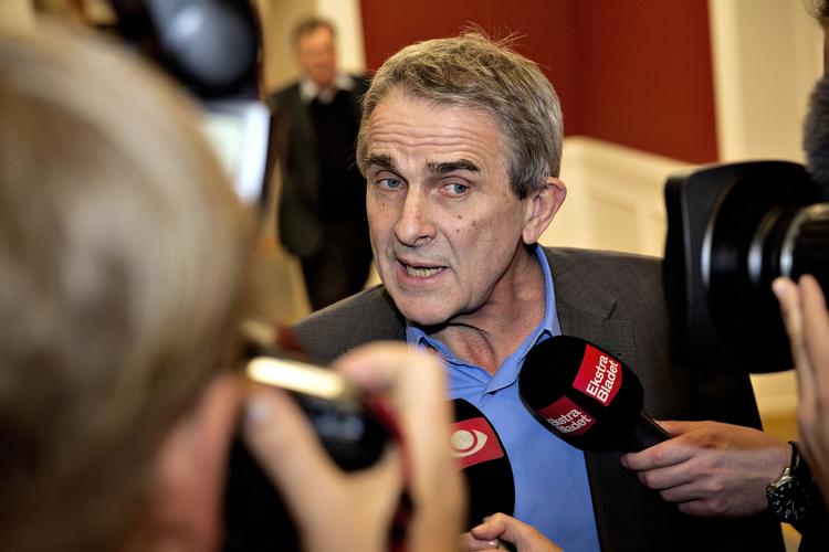 MANDAT. Sten Gade var manden, der skulle stemte ja til et salg 19 procent af aktierne i Dong til Goldman Sachs. 