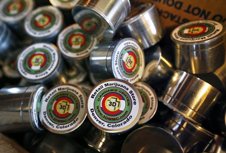 Fjolletobak. Lovgivningen i forhold til køb af cannabis er blevet liberaliseret i Colorado. 