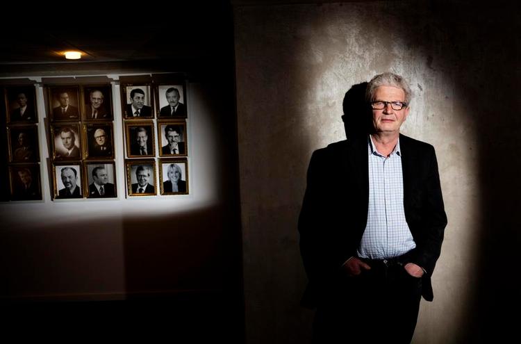 Slut. De seks uger i udenrigsministeriet er kronen på Holger K. Nielsens lange politiske liv. 