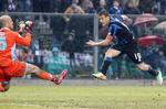 2-0. Argentineren German Denis scorer for anden gang mod Napoli. 
