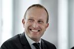 Martin Lidegaard (R) præsenterer regeringens klimaplan