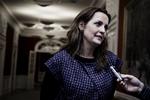 Fremtid. Pia Olsen Dyhr overvejer stadig om hun skal gå efter formandsposten i SF. Men gør hun det ikke, kan hun sagtens se Jonas Dahl som ny formand for det kriseramte parti. 
