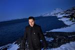 E-mailfejl. Lederen af Partii Inuit, Nikku Olsen, som KNR's webredaktør i en intern e-mail sammenlignende med Adolf Hitler. 