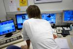 sygehusfejl. Overlæge i Patientombuddets Læringsenhed, Jørgen Hansen, siger, at selv om læger og sygeplejersker indberetter fejlene, mangler man at få fat i ledelserne på sygehusene, som er dem, der har indflydelse til at få tingene til at ændre sig. 